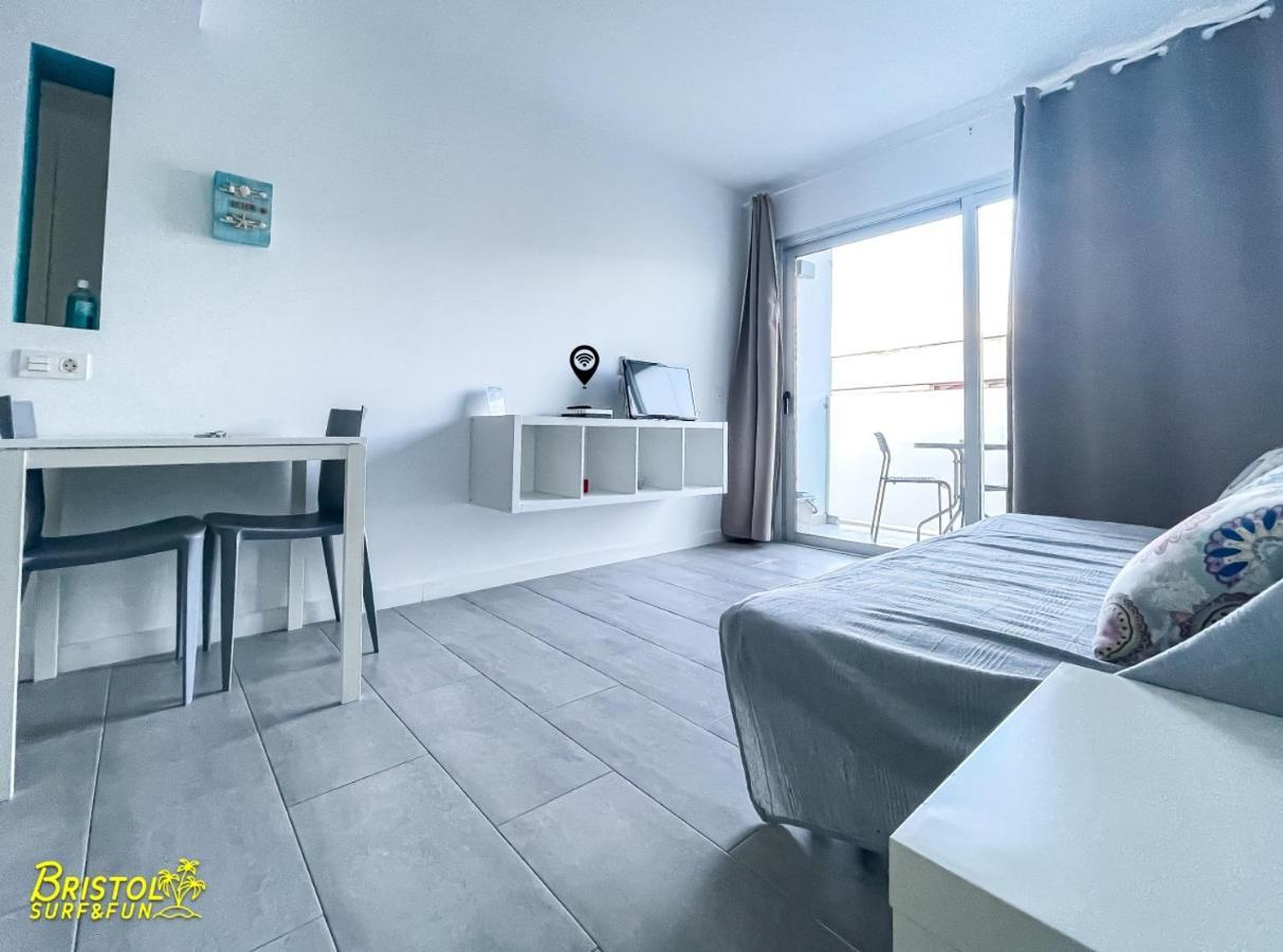 B-Rent Bristol Beach Surf & Fun Corralejo Exteriér fotografie